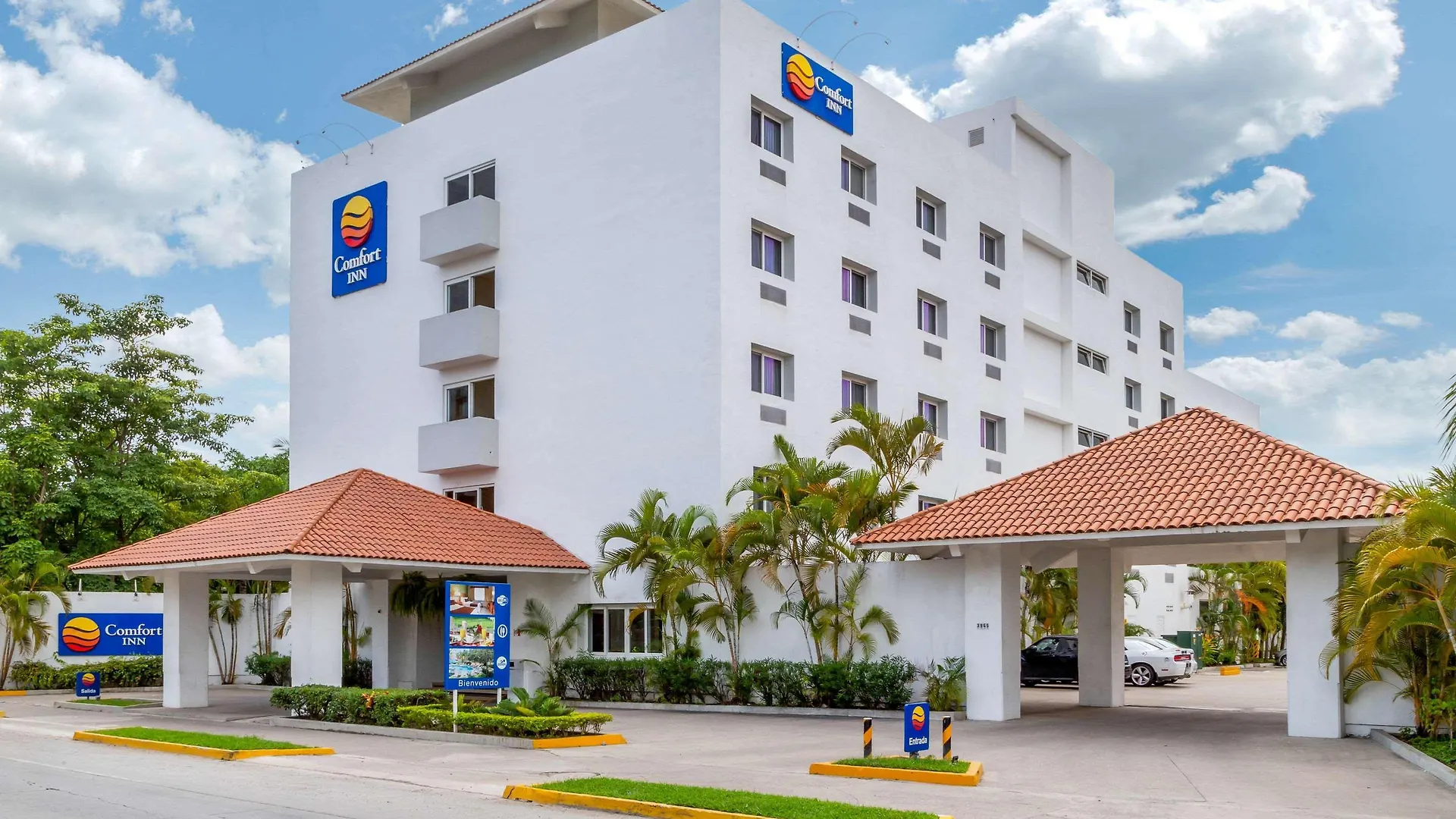 Comfort Inn Puerto Vallarta 4*,