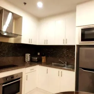 Aparthotel Trion Tower 2 Taguig